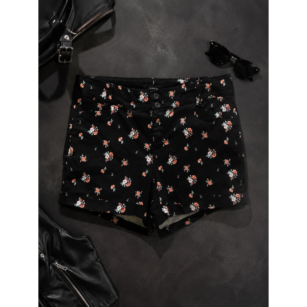 Torrid Cotton Black with Pink Floral Print Shorts, Size 24
